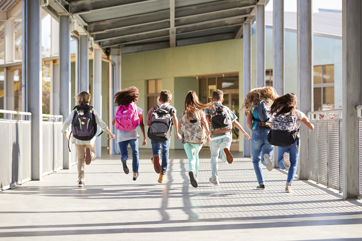 Mit gesundem Rücken durch die erste Schulzeit